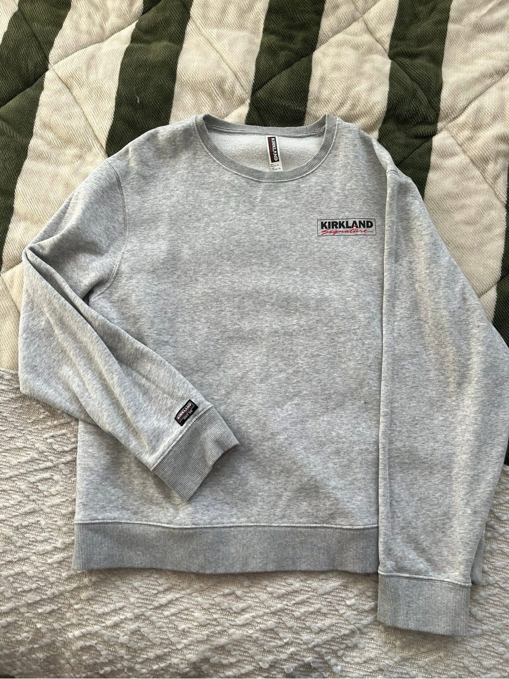 Kirkland Signature Light Heather Gray Crewneck Sweatshirt